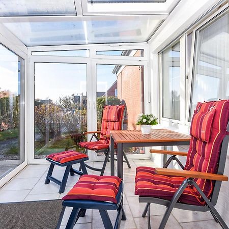 Ferienwohnungen Im Haus Strandkorb Bensersiel Exterior foto